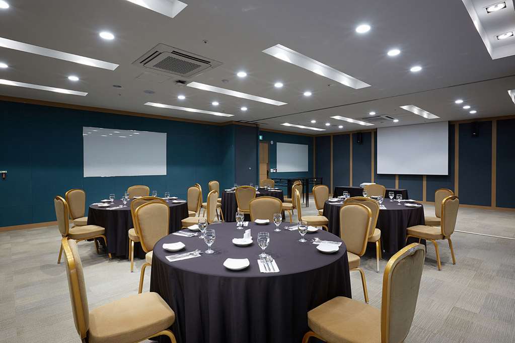 Osong H Hotel Sejong City تشونغجو المرافق الصورة